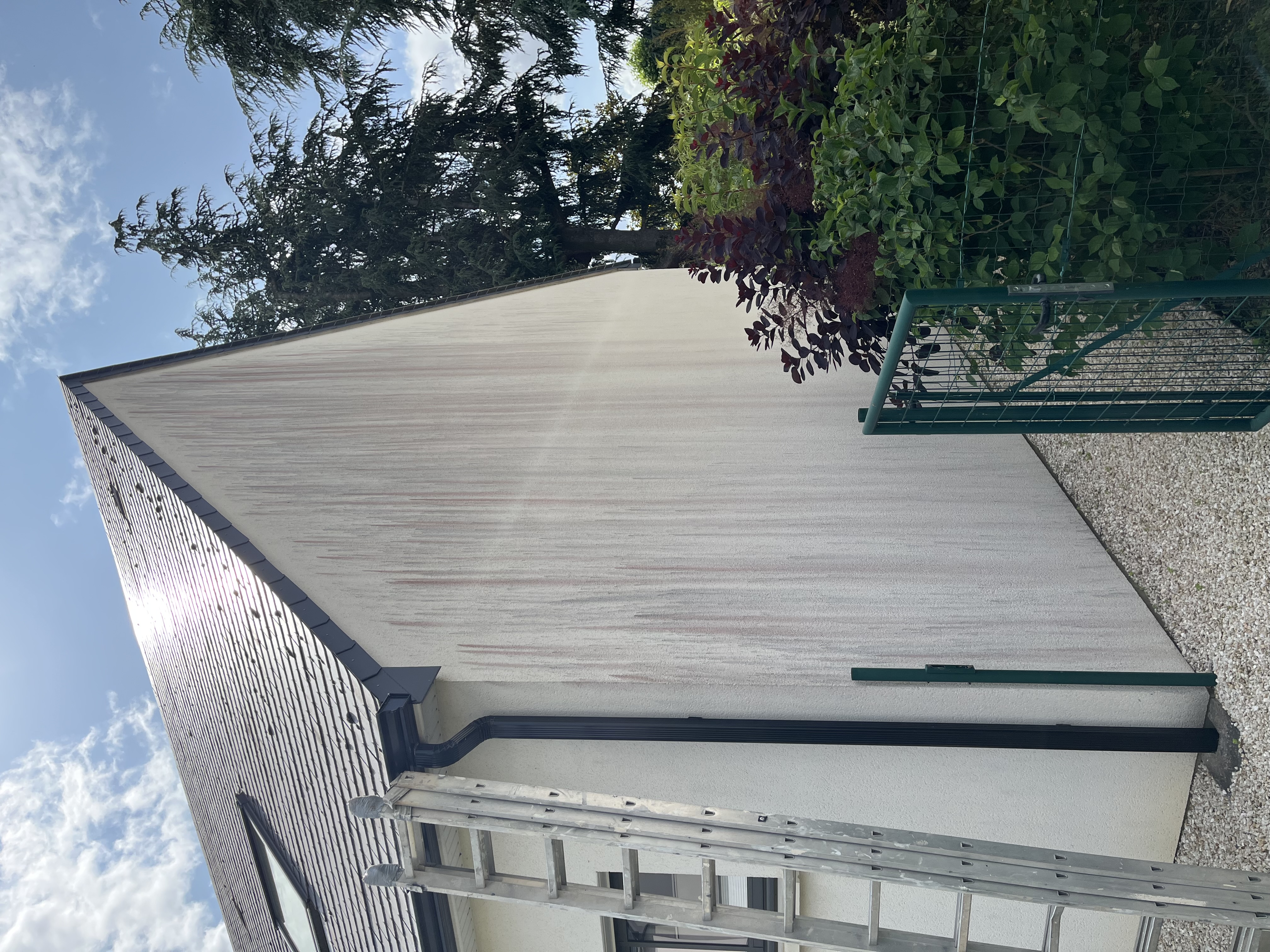 Nettoyage de facade sainte gemmes sur loire 49130 avant